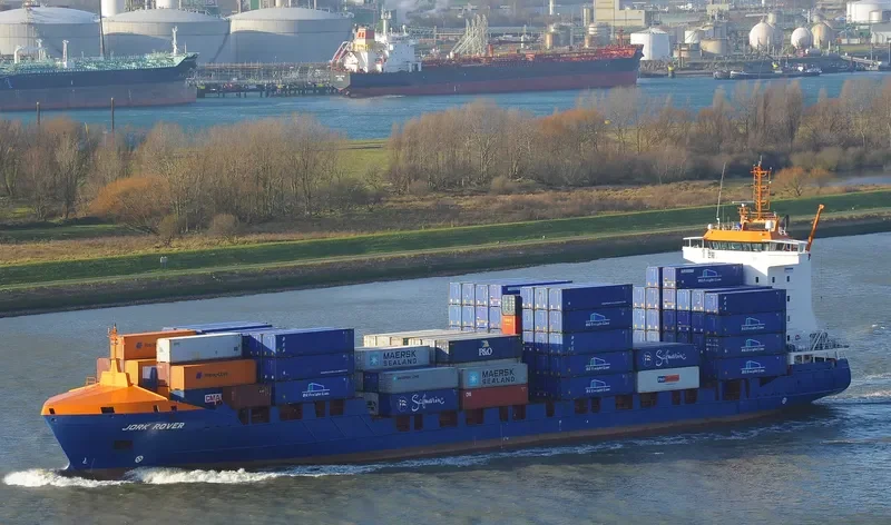 JSP ROVER Container Ship IMO 9323467 photo 8
