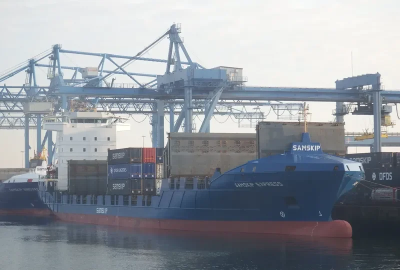 SAMSKIP EXPRESS Container Ship IMO 9323479 photo 6