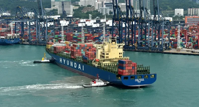 HYUNDAI JAKARTA Container Ship IMO 9323522