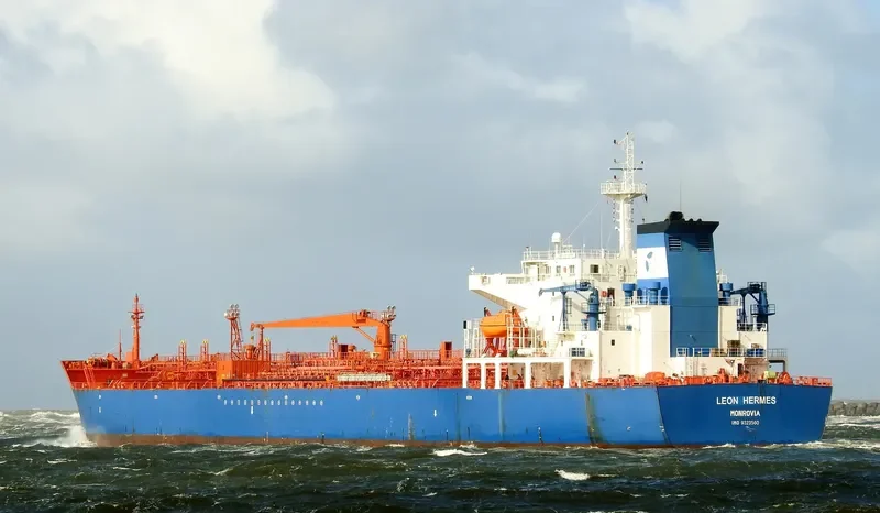 LEON HERMES Tanker IMO 9323560 photo 3