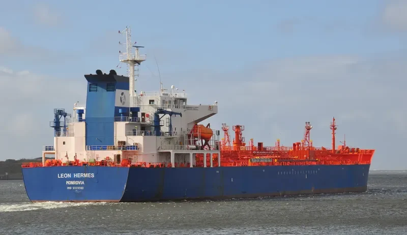 LEON HERMES Tanker IMO 9323560 photo 5