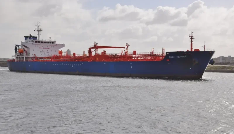LEON HERMES Tanker IMO 9323560 photo 6