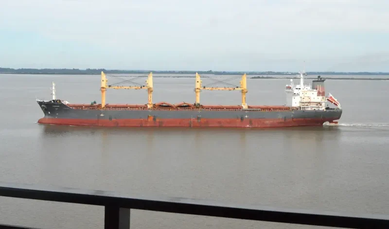 HORIZON Bulk Carrier IMO 9323637 photo 3