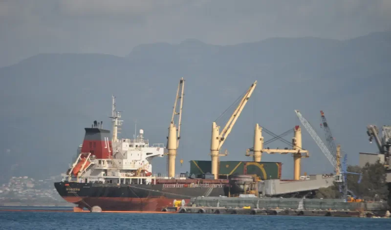 HORIZON Bulk Carrier IMO 9323637 photo 9
