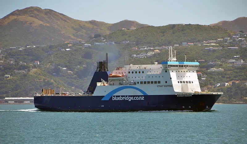 STRAITSMAN Passenger Ship IMO 9323704 photo 4