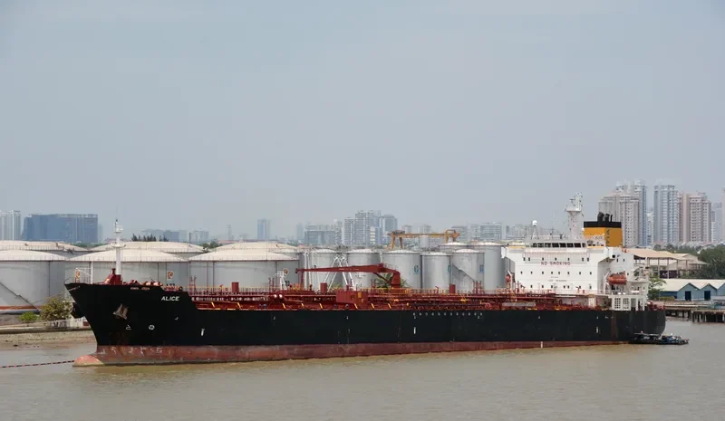 ALICE Tanker IMO 9323792 photo 7