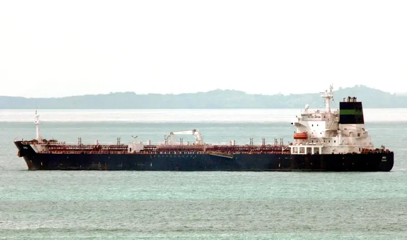 GOLD OCEAN Tanker IMO 9323807 photo 2