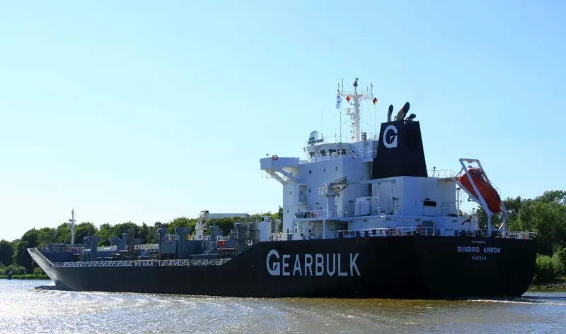 SUNBIRD ARROW Tanker IMO 9323821 photo 3