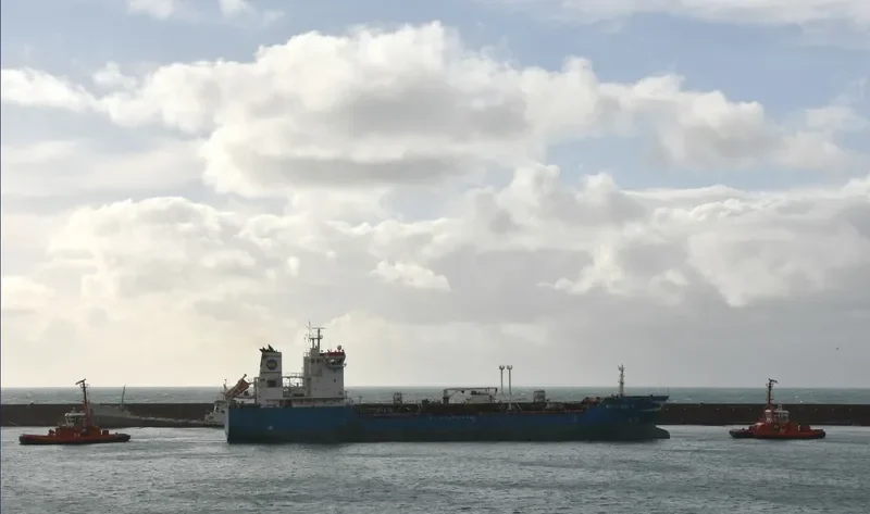 BASILUZZO M Tanker IMO 9323857 photo 2