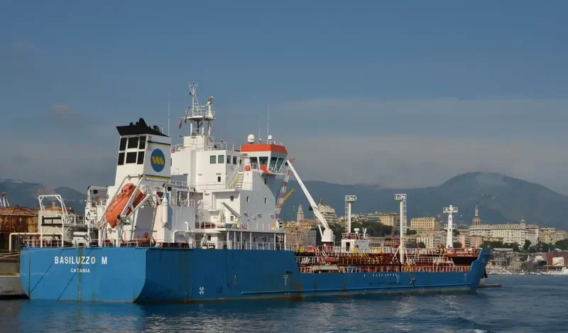 BASILUZZO M Tanker IMO 9323857 photo 6