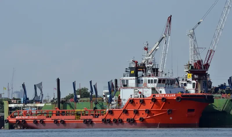 SETIA FAJAR Offshore Vessel IMO 9324265 photo 2