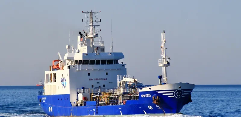 APILIOTIS Tanker IMO 9324370 photo 4