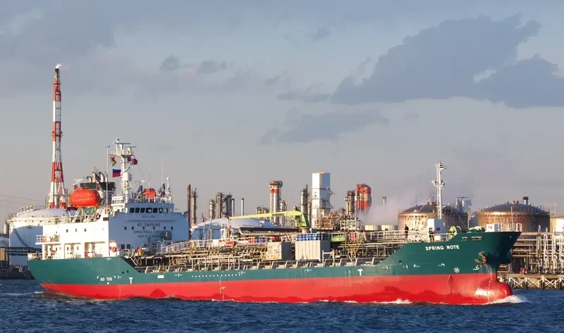 SPRING NOTE Tanker IMO 9324590 photo 8