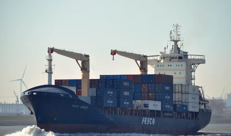 FESCO ASKOLD Container Ship IMO 9324942 photo 2