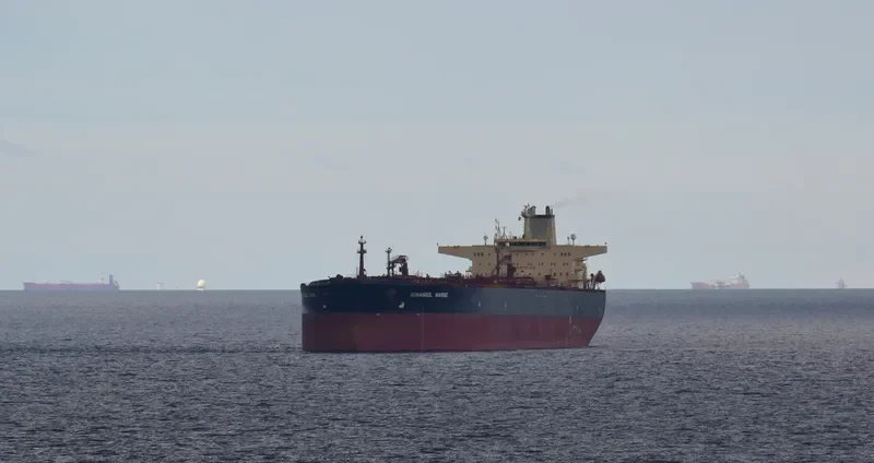 SONANGOL NAMIBE Tanker IMO 9325049 photo 9