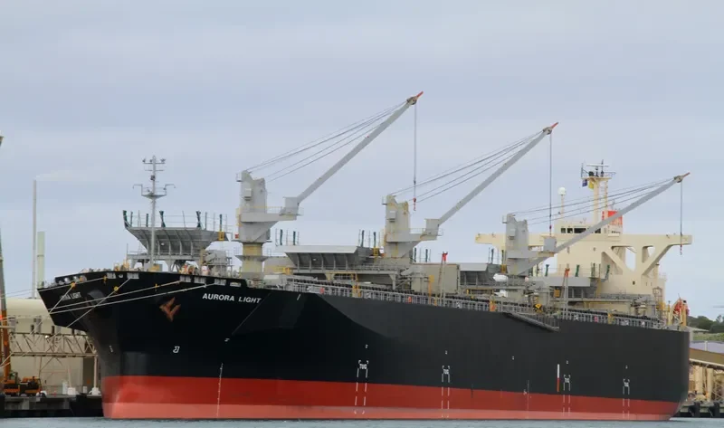 AURORA LIGHT Bulk Carrier IMO 9325087 photo 2