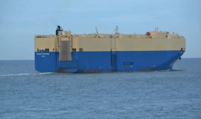 GRAND SAPPHIRE Ro-Ro IMO 9325233 photo 10