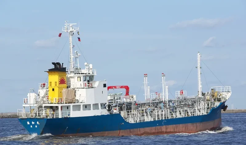 KYOWA MARU Tanker IMO 9325635 photo 2