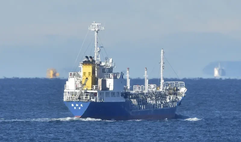 KYOWA MARU Tanker IMO 9325635 photo 7