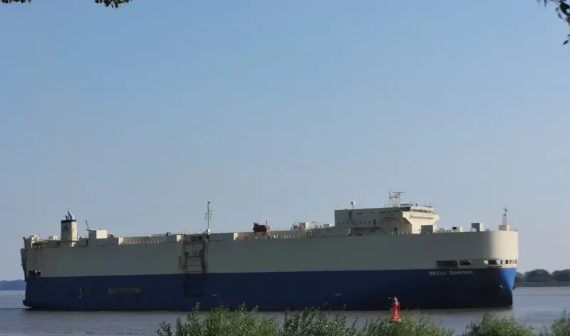 DREAM DIAMOND Ro-Ro IMO 9325788 photo 8