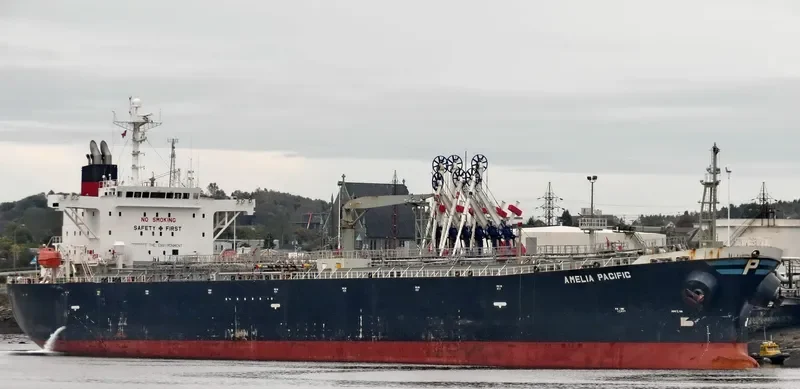 GOLDEN EAGLEII Tanker IMO 9325817 photo 3