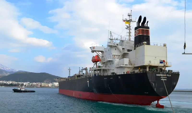 ULRIKEN Tanker IMO 9325843 photo 10