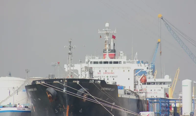 CHEMROAD LILY Tanker IMO 9325855 photo 8