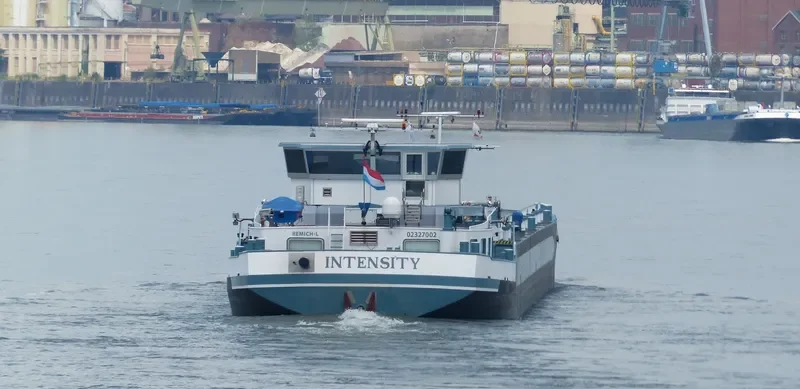 INTENSITY Tanker IMO 9326184 photo 5