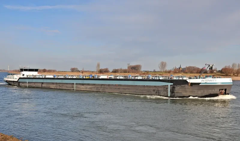 INTENSITY Tanker IMO 9326184 photo 6