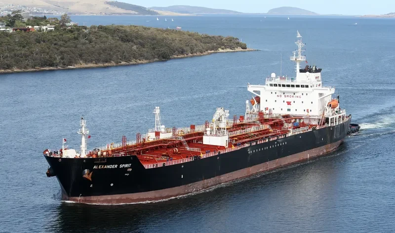 ARGOLIS Tanker IMO 9326524 photo 6