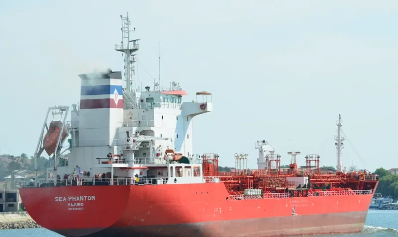 SEA PHANTOM Tanker IMO 9326653 photo 6