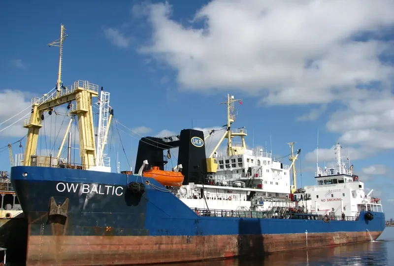 OW BALTIC Tanker IMO 9326677 photo 3