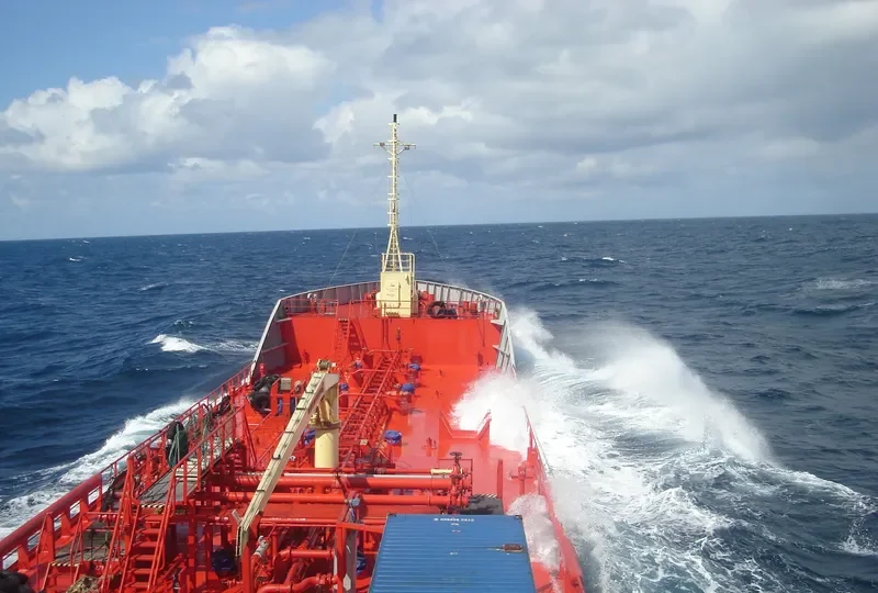 OW BALTIC Tanker IMO 9326677 photo 8