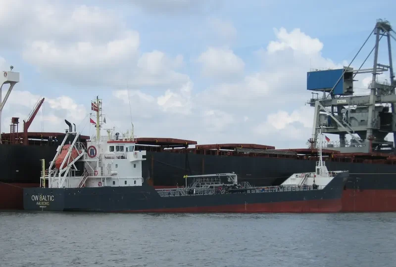 OW BALTIC Tanker IMO 9326677 photo 10