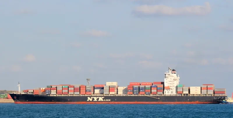 REN JIAN 8 Container Ship IMO 9326756 photo 7