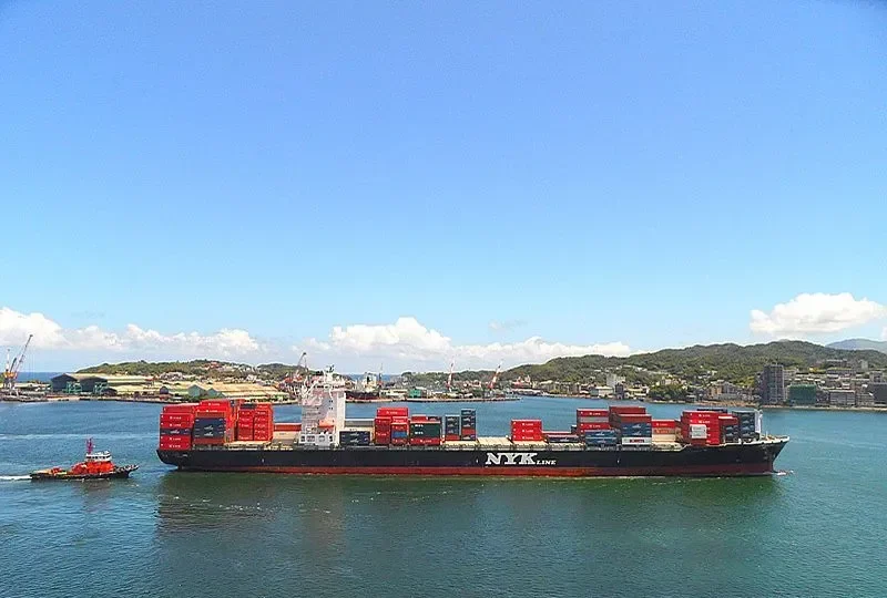 REN JIAN 8 Container Ship IMO 9326756 photo 10