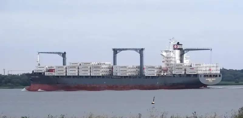 MSC EMDEN III Container Ship IMO 9326823 photo 7