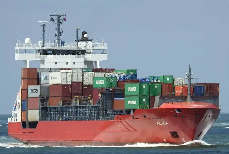 WEC CORNEILLE Container Ship IMO 9326940 photo 2