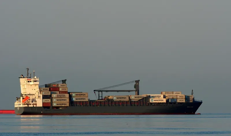 NCL AVEROY Container Ship IMO 9326990 photo 5