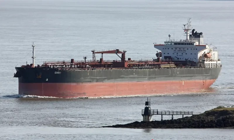 AZURITE Tanker IMO 9327011 photo 7