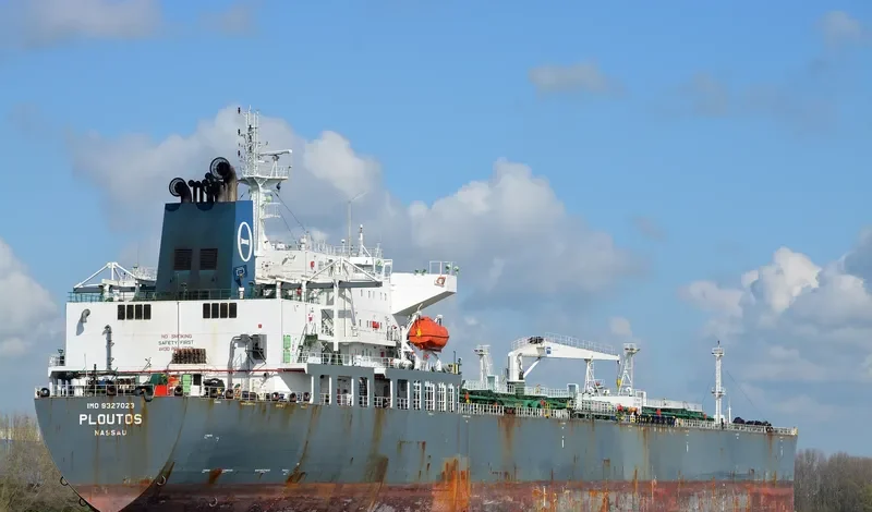 PLOUTOS Tanker IMO 9327023 photo 4