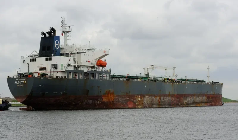 PLOUTOS Tanker IMO 9327023 photo 7