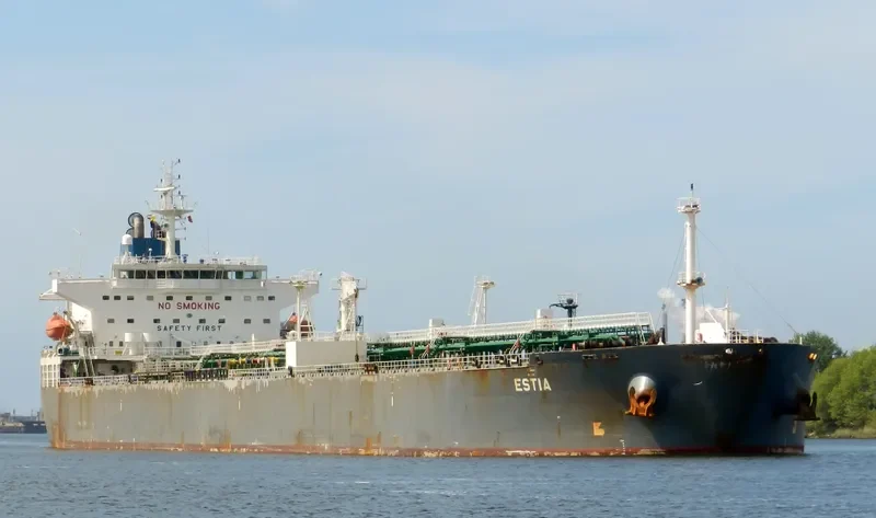 ESTIA Tanker IMO 9327035 photo 8