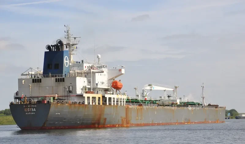ESTIA Tanker IMO 9327035 photo 9