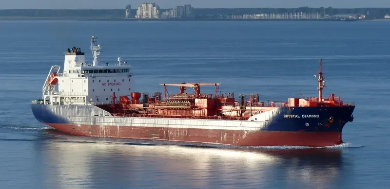 ANNETTE ESSBERGER Tanker IMO 9327059 photo 8