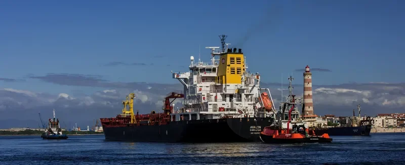 AVALON Tanker IMO 9327097 photo 4