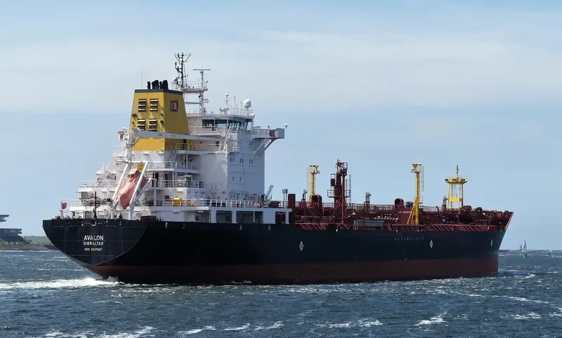 AVALON Tanker IMO 9327097 photo 7
