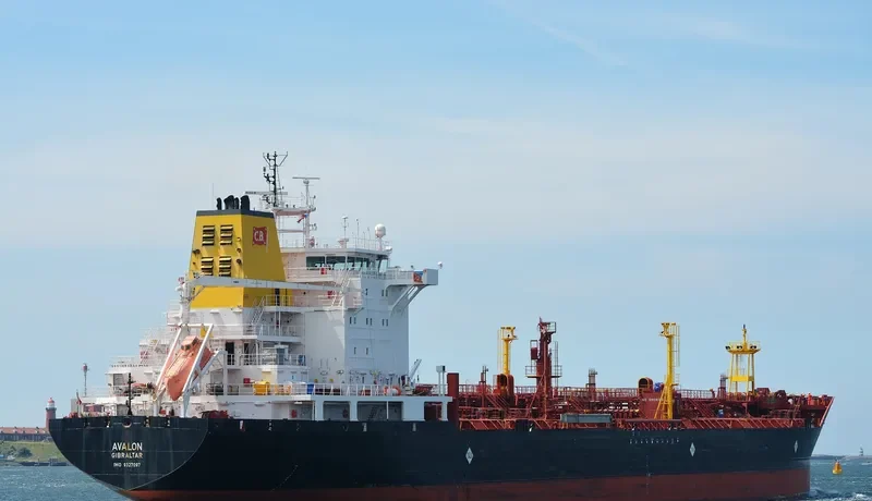 AVALON Tanker IMO 9327097 photo 10