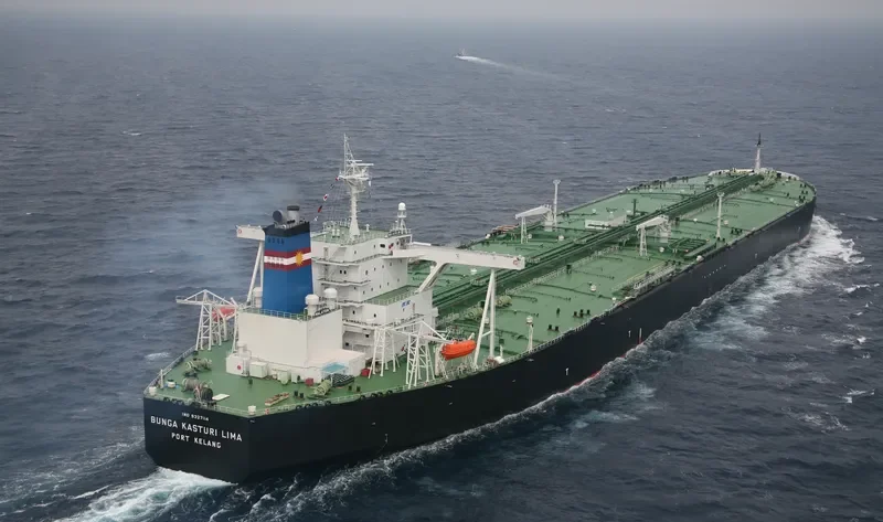 BUNGA KASTURI LIMA Tanker IMO 9327114 photo 4