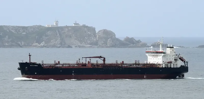 ADVANTAGE POINT Tanker IMO 9327384 photo 4